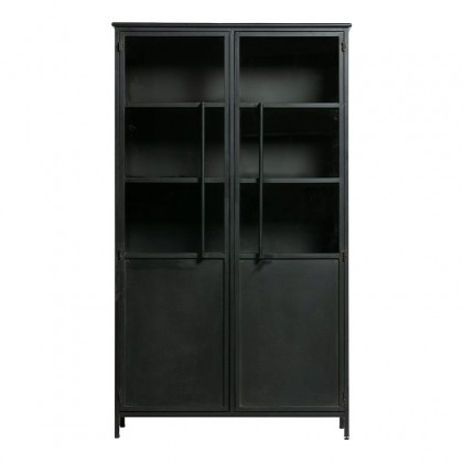 Vitrina de metal en negro mate, con dos puertas de vidrio y equipada con cuatro espaciosos estantes