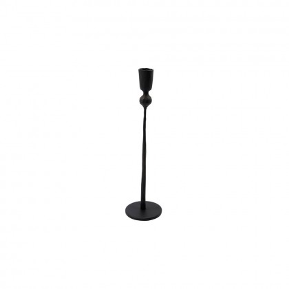 Candelabro de hierro y forma alargada de estilo industrial en color negro.