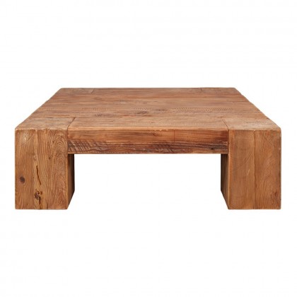 Mesa de centro realizada en madera de pino reciclado.