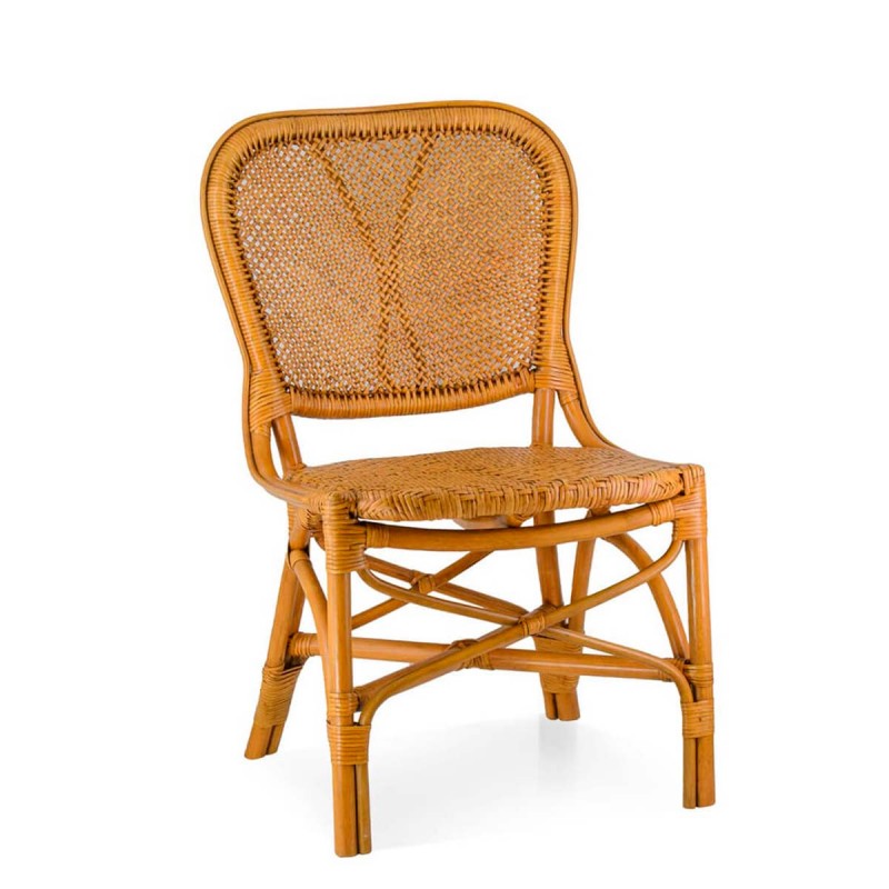 Silla MIAMI de ratán natural con diseño envolvente y artesanía tradicional